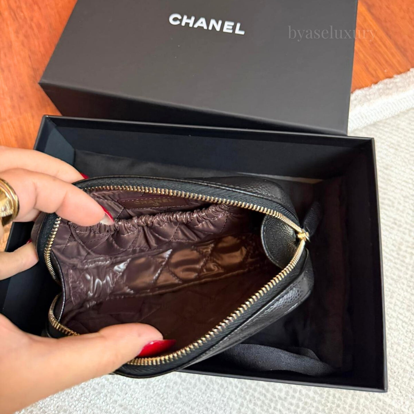 Chanel Caviar Black Makyaj Çantası | Kapitone Deri