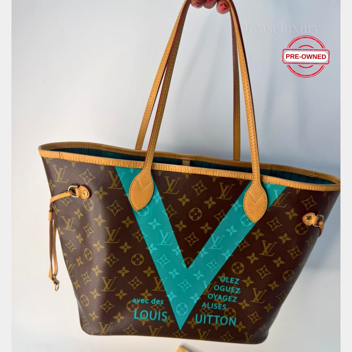 Louis Vuitton Monogram V Neverfull Çanta – Limited Edition - Pre-Owned