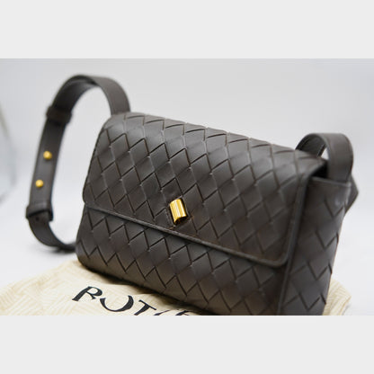 Bottega Veneta Intrecciato Deri Omuz Çantası – Kahverengi