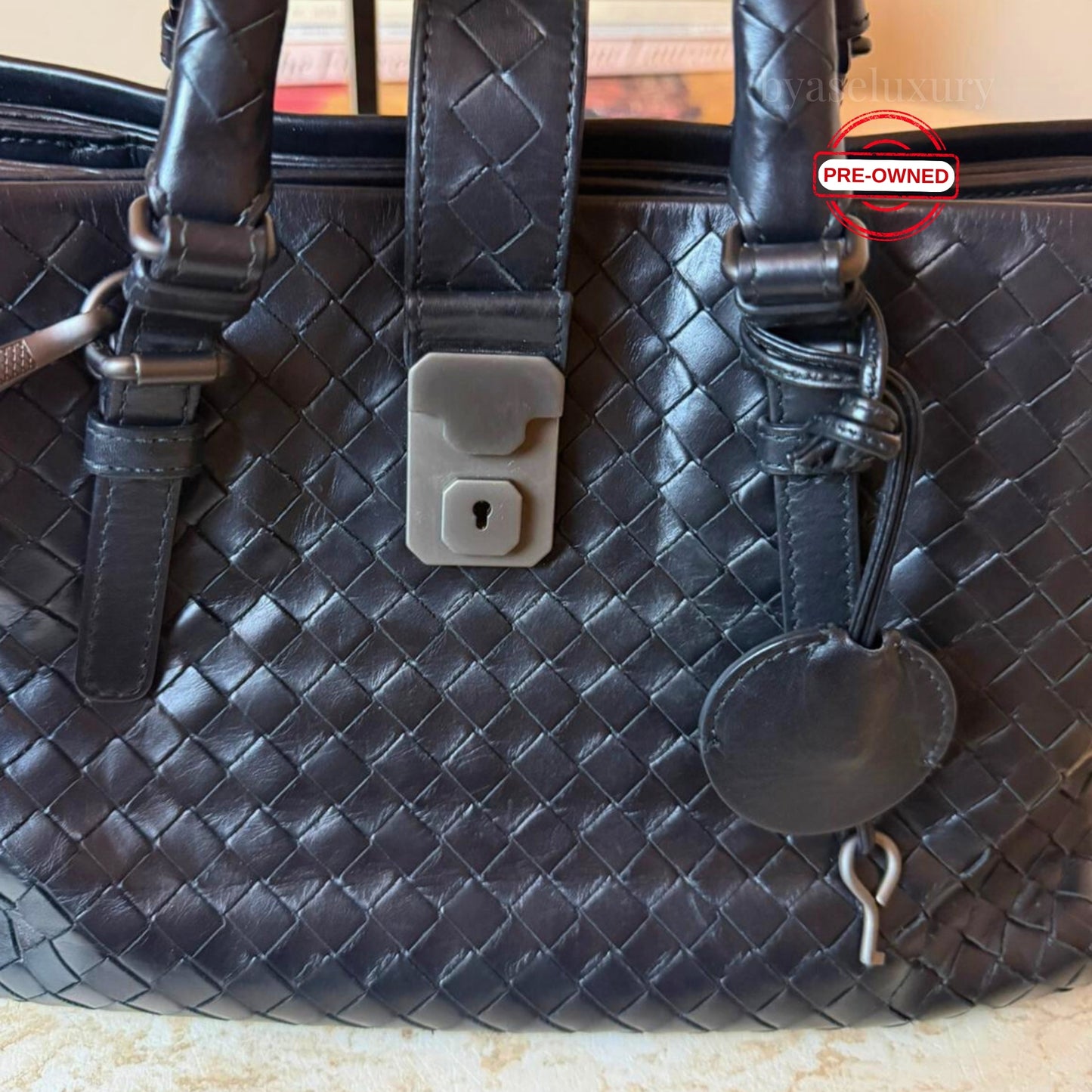 Bottega Veneta Roma Intrecciato Deri Çanta – Siyah | Pre-Owned