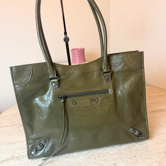 Balenciaga Le City Haki Deri Çanta