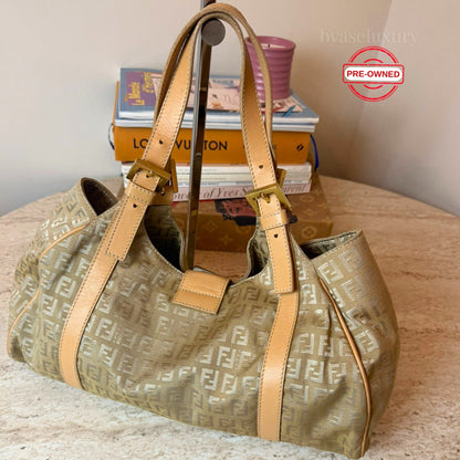 Fendi Zuccino Canvas Çanta – Vintage | Pre-Owned