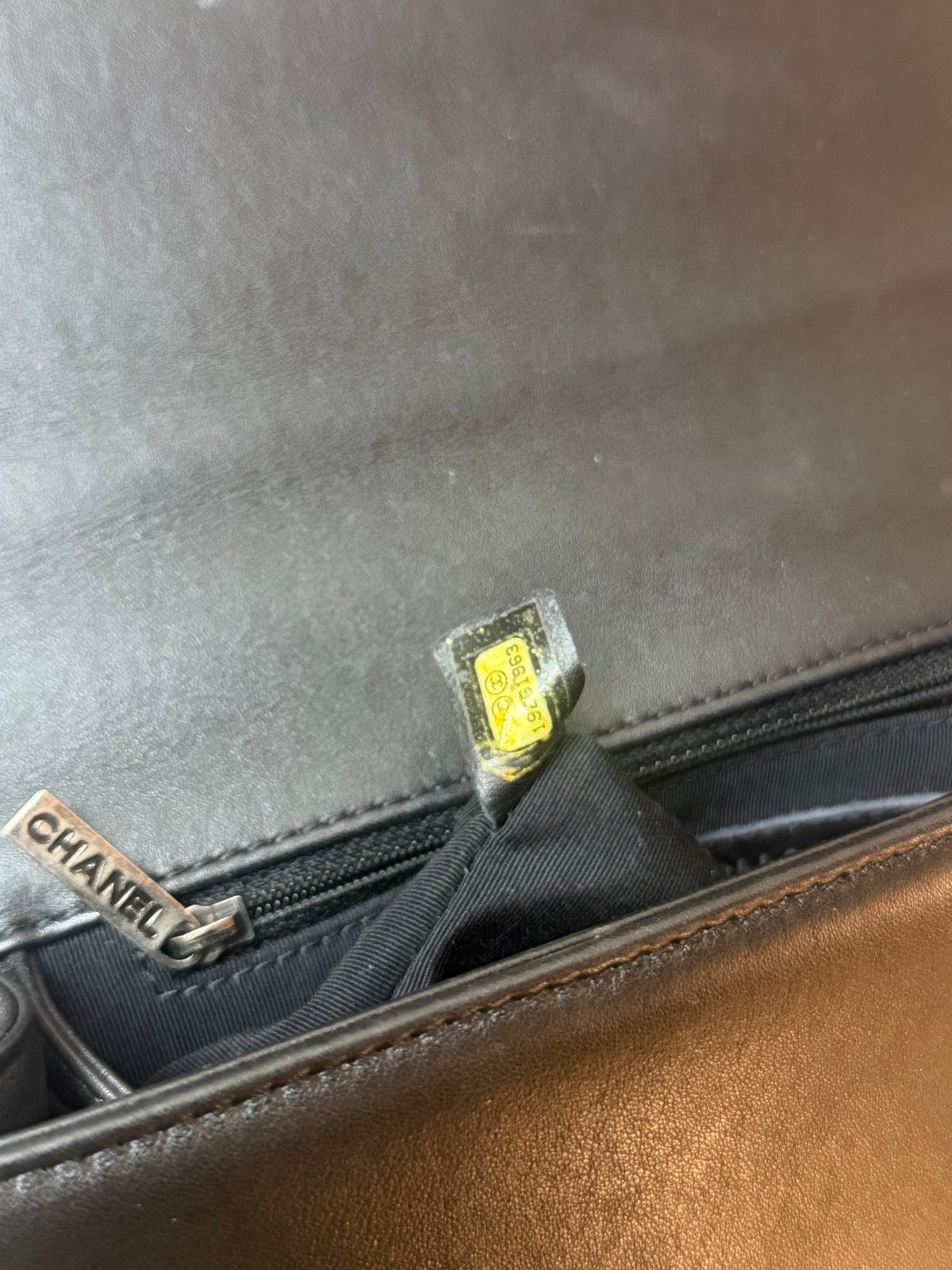 Chanel Boy Degrade Bej Siyah Kapitone Deri Çanta