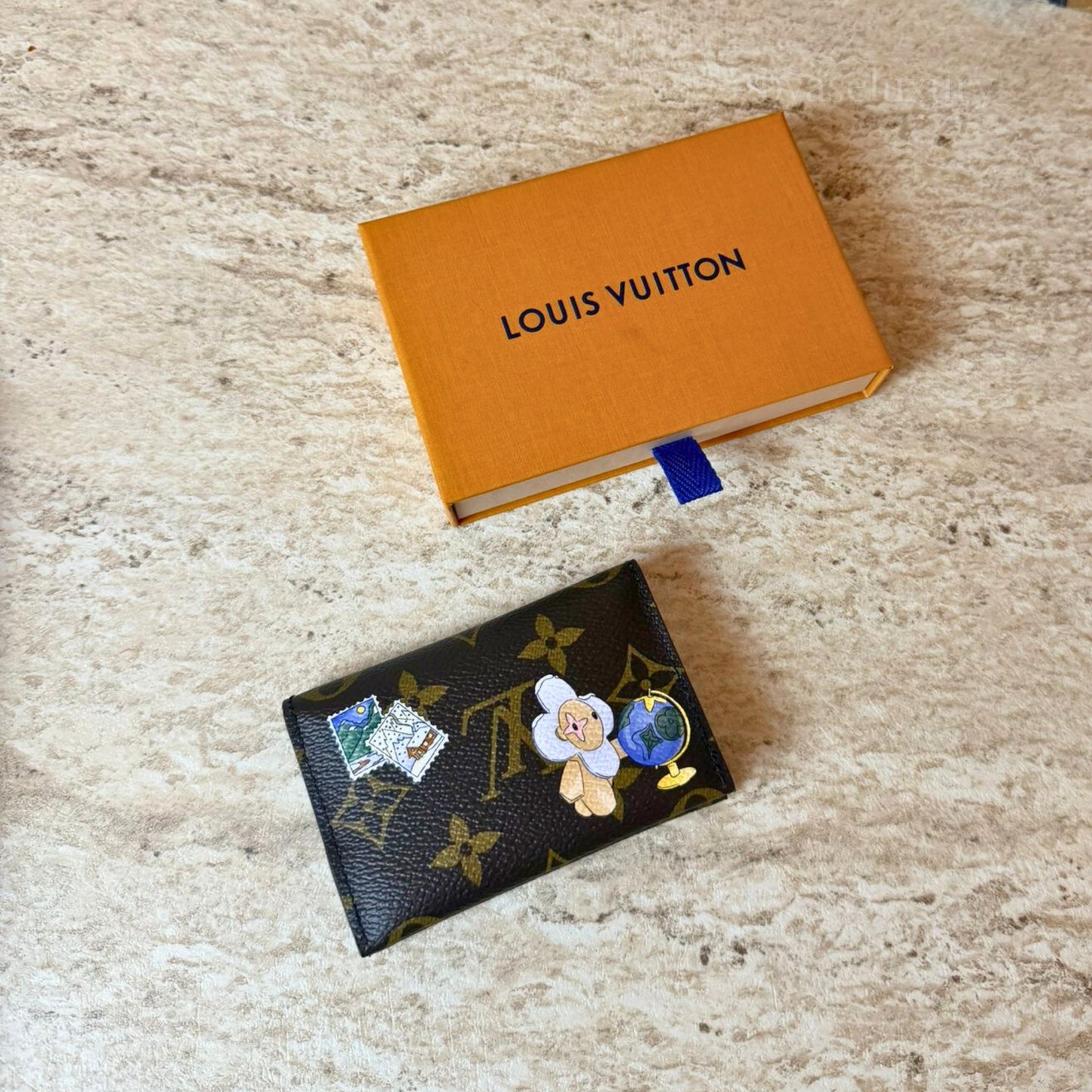Louis Vuitton Monogram Limited Edition Kartlık - Cüzdan