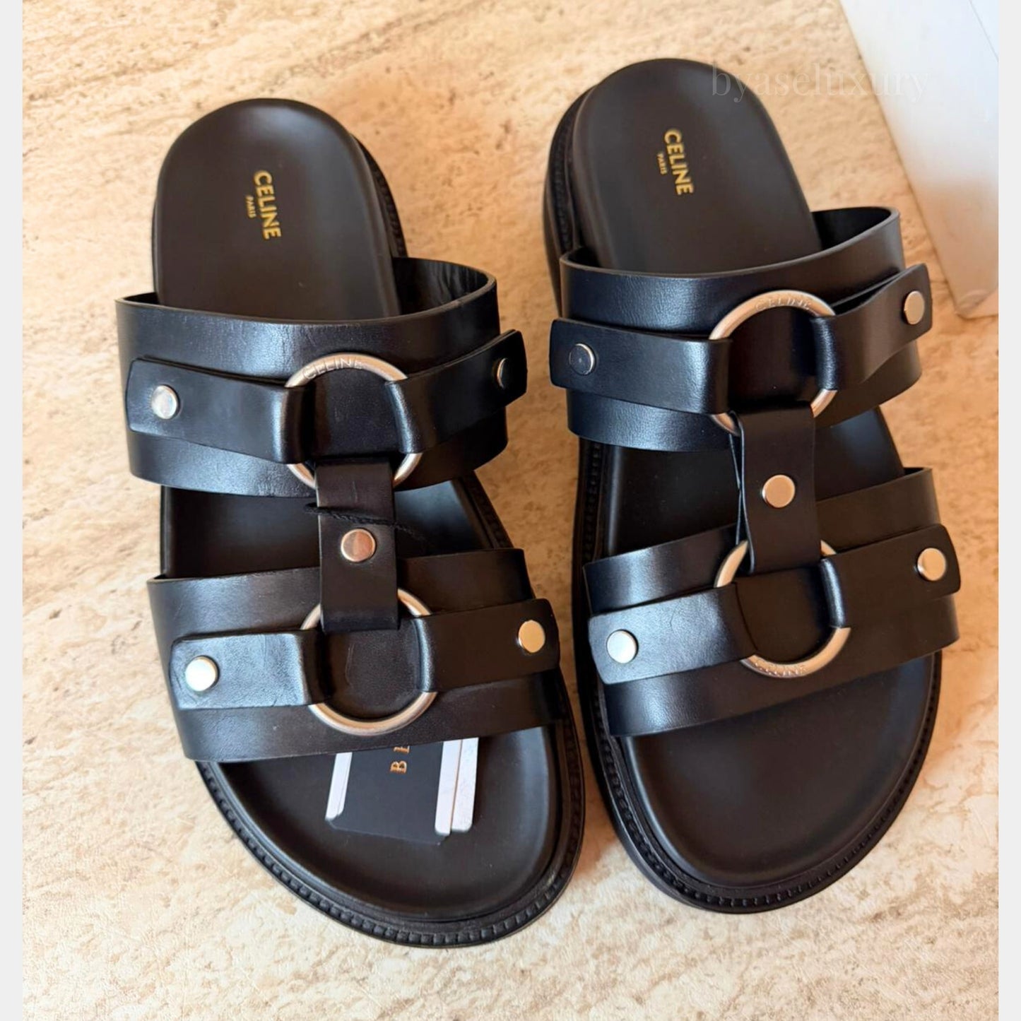 Celine Deri Siyah Terlik | Unisex – 41 Numara