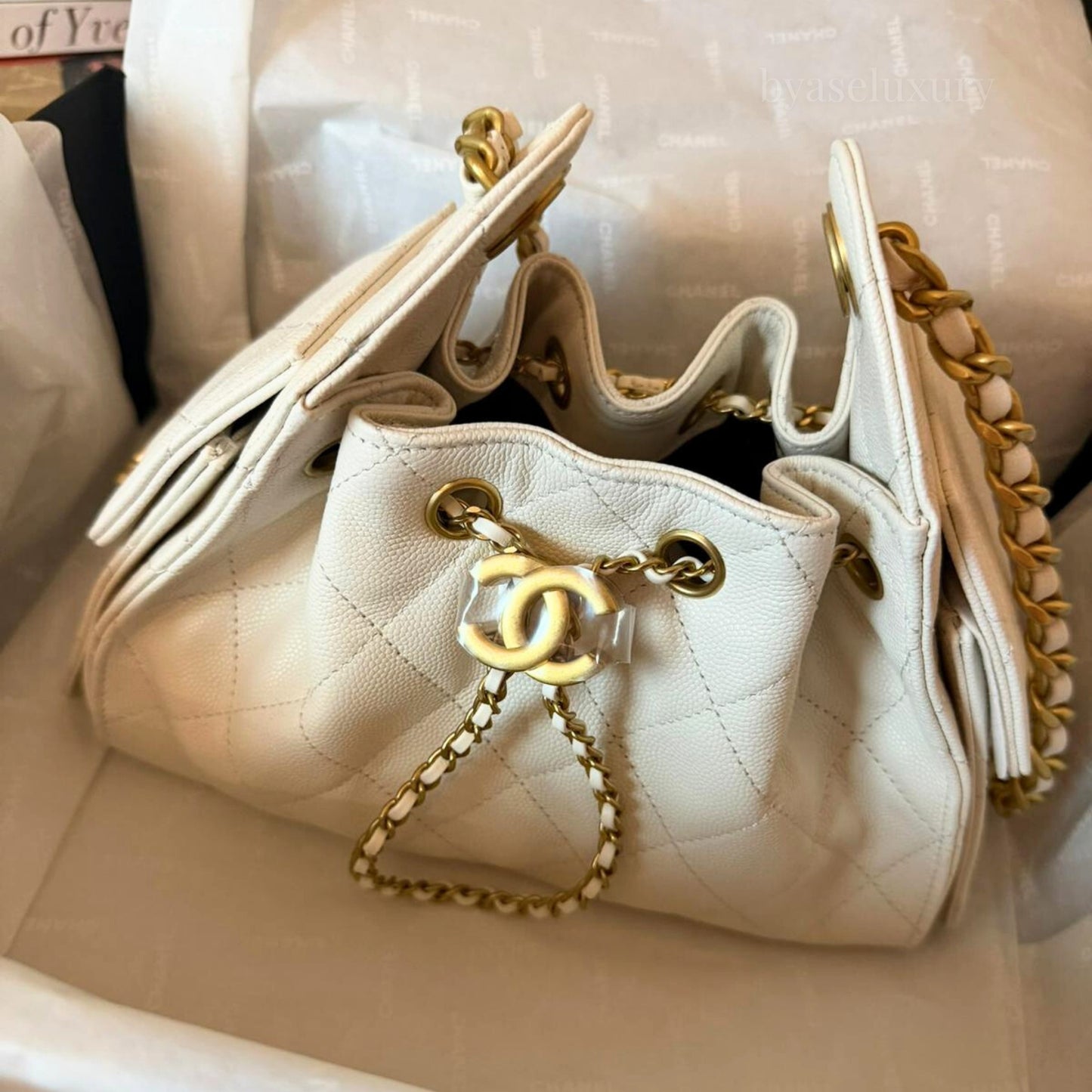 Chanel 25 Mini Beyaz Deri Çanta