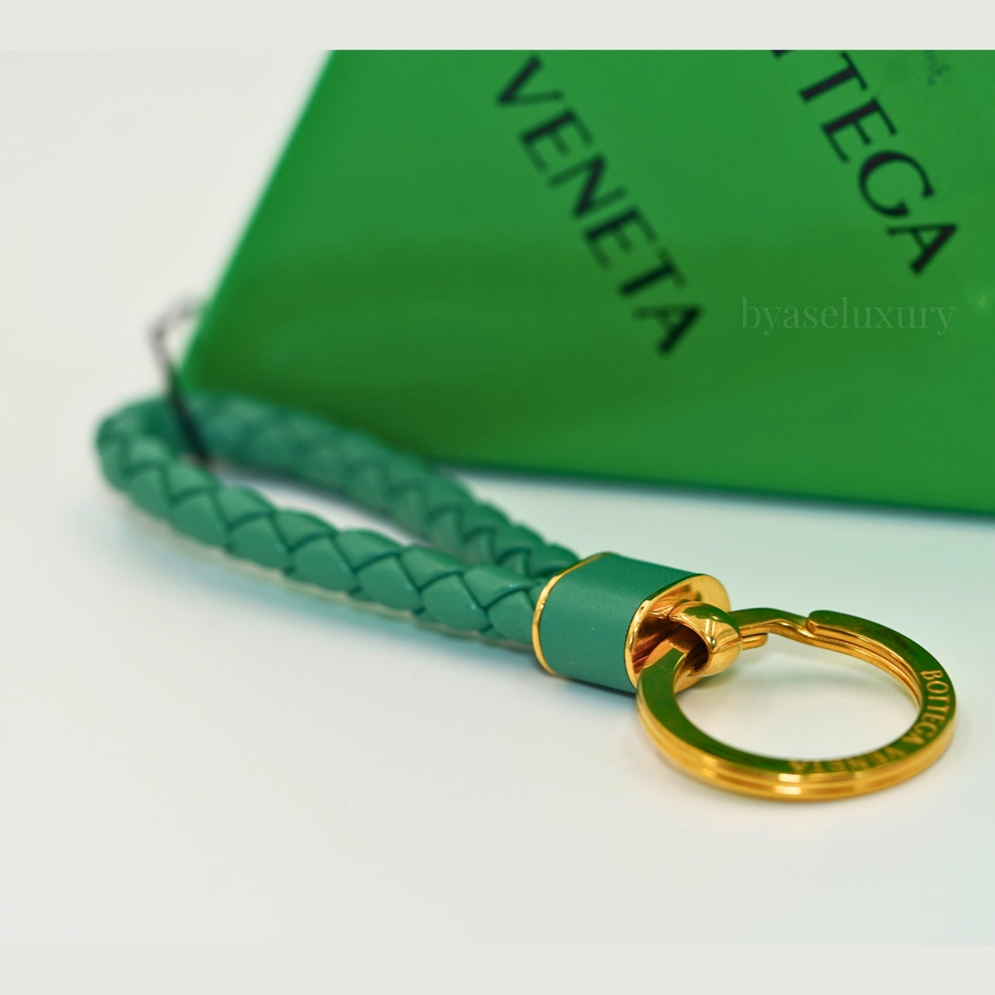 Bottega Vanetta Yeşil Deri Örgü Anahtarlık