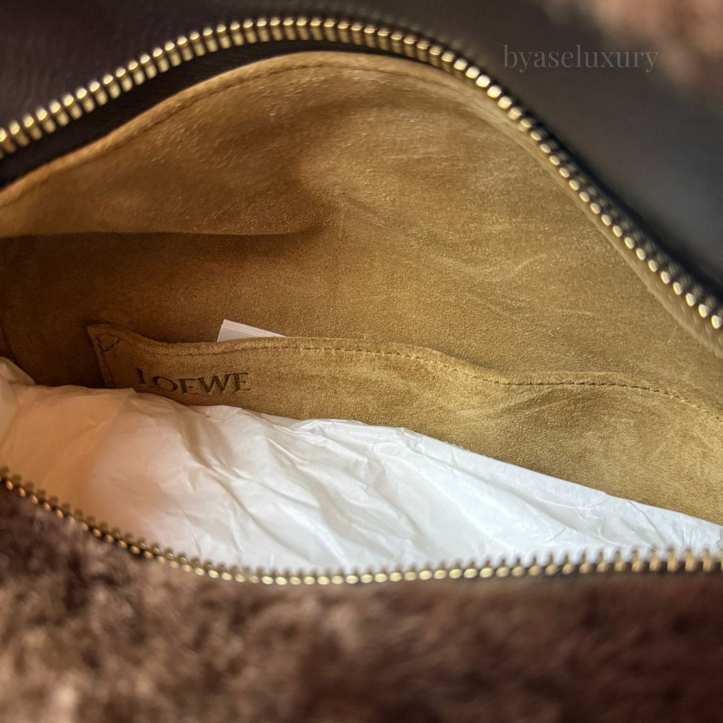 Loewe Puzzle Shearling Çanta | Limited Edition