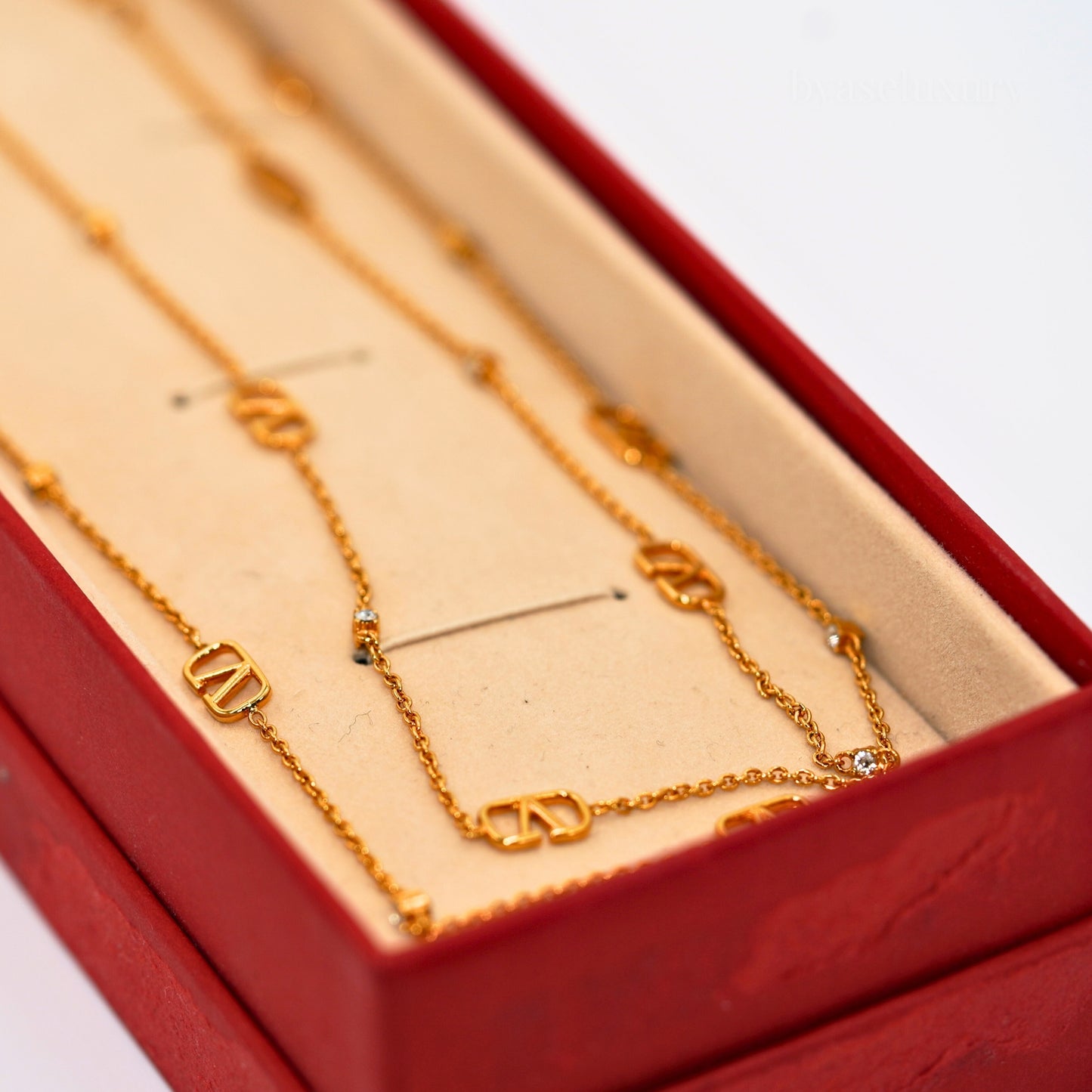 Valentino VLogo Gold Zincir Kolye