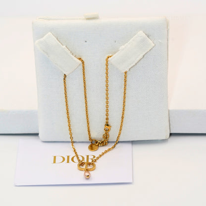 Dior Gold İnci Detaylı Kolye