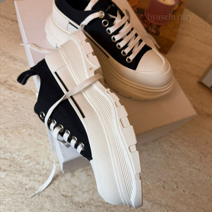 Alexander McQueen Siyah-Beyaz Platform Sneaker 39 Numara