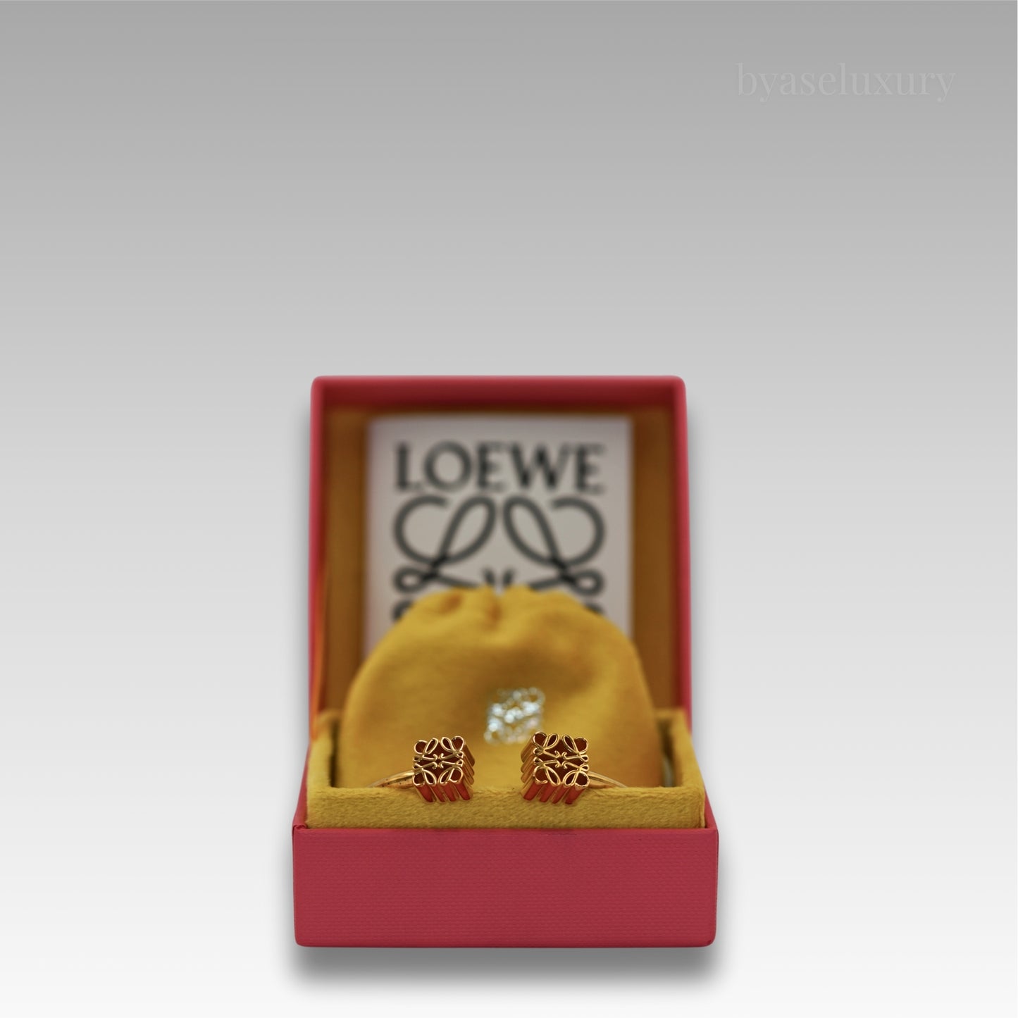 Loewe Anagram Bilezik – Gold