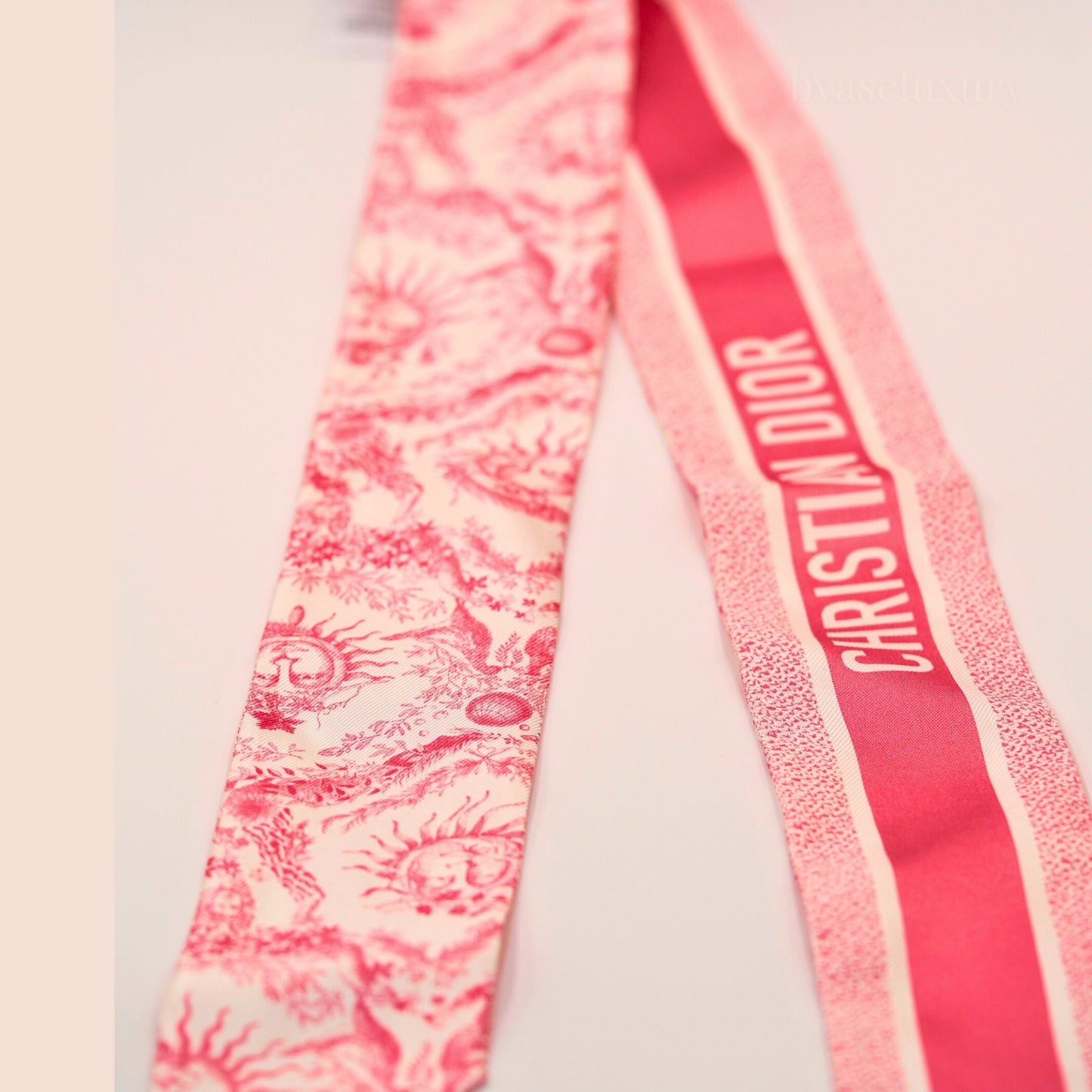 Dior Pembe Desenli İpek Fular