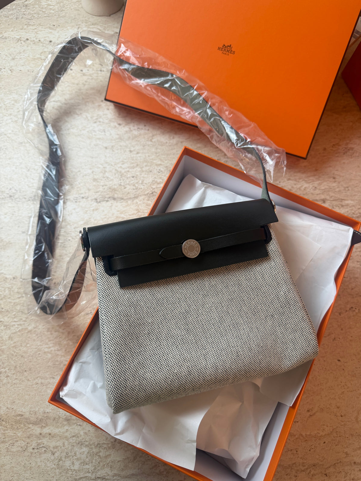 Hermès Mini Herbag 20 Siyah Gri Çanta
