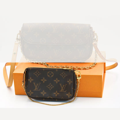 Louis Vuitton Mini Pochette Accessoires Monogram Canvas Çanta
