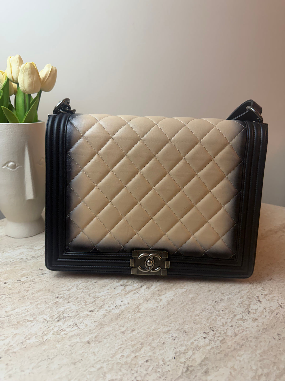 Chanel Boy Degrade Bej Siyah Kapitone Deri Çanta