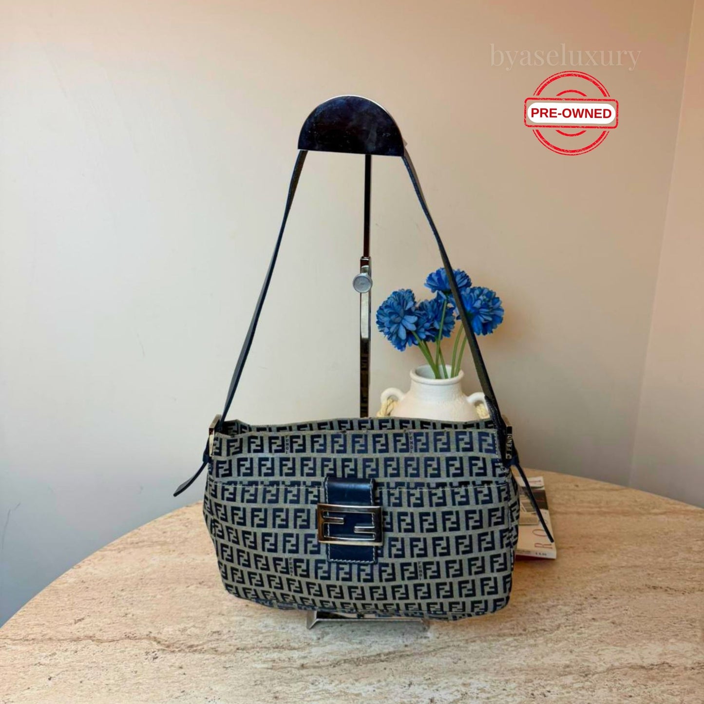 Fendi Mamma Baguette FF Zucca Canvas Çanta – Pre-Owned