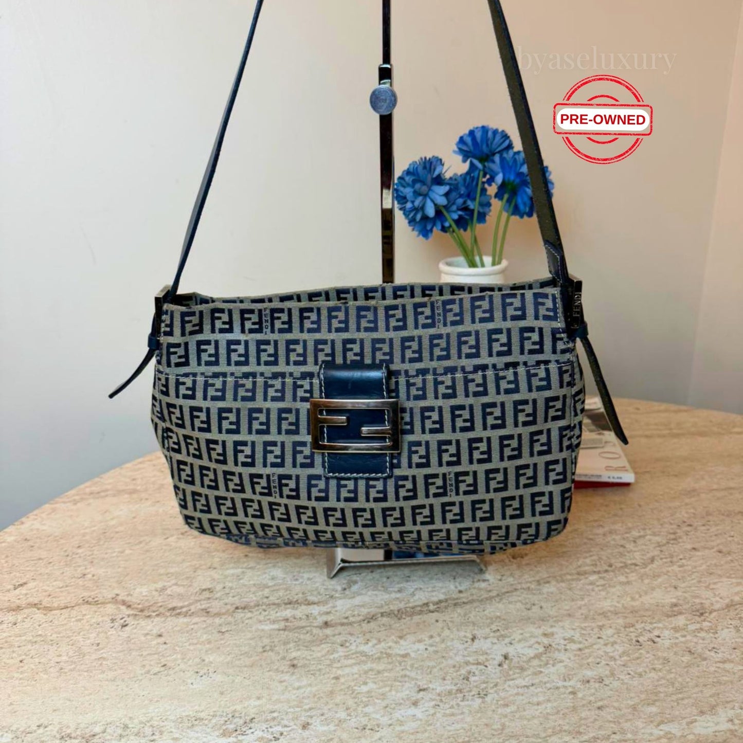 Fendi Mamma Baguette FF Zucca Canvas Çanta – Pre-Owned