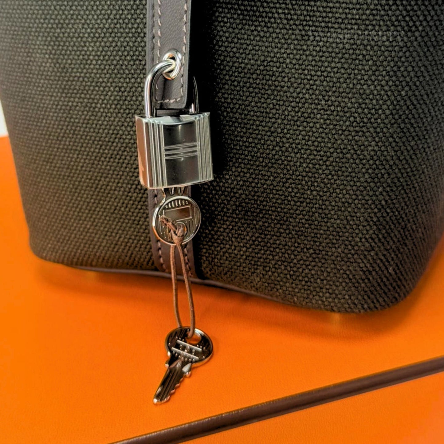 Hermès Picotin Lock 18 Cargo Noir Çanta