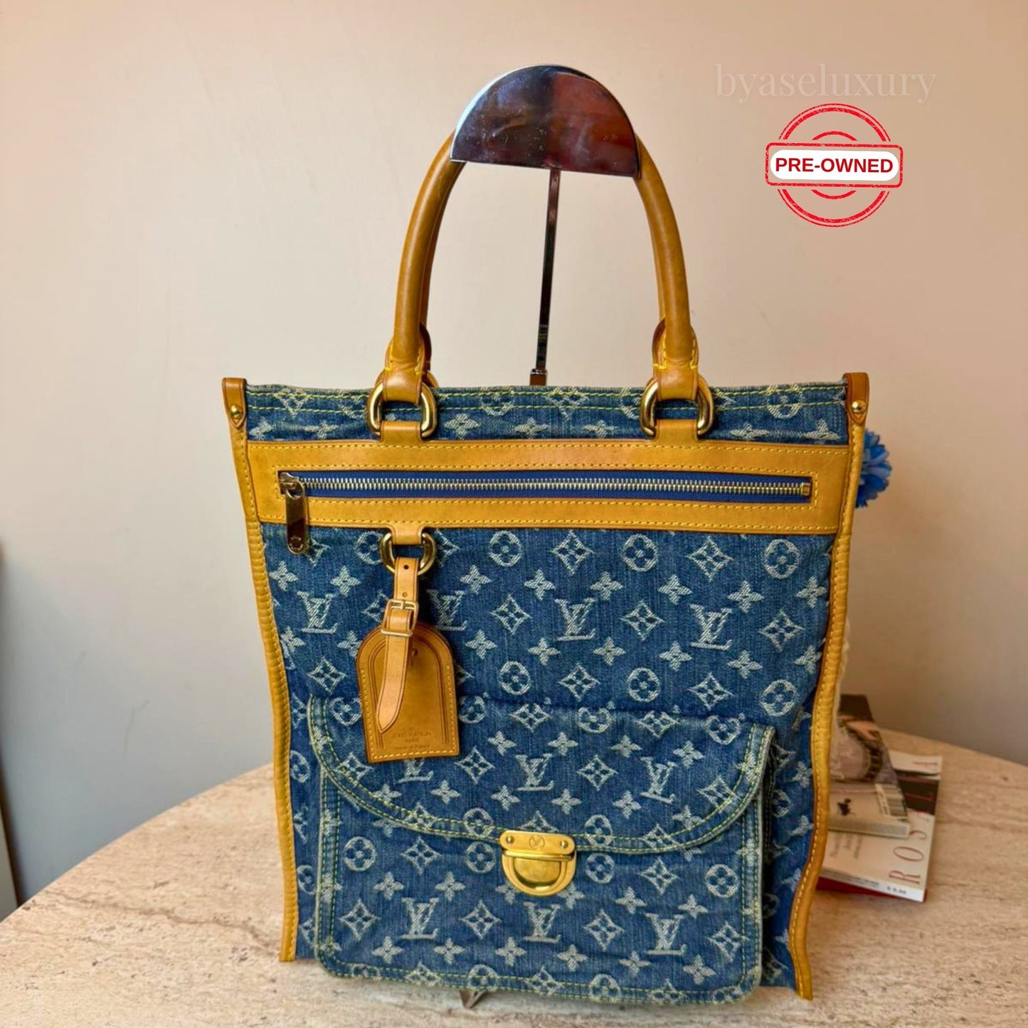 Louis Vuitton Monogram Denim Sac Plat Çanta – Pre-Owned