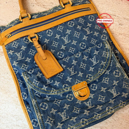 Louis Vuitton Monogram Denim Sac Plat Çanta – Pre-Owned