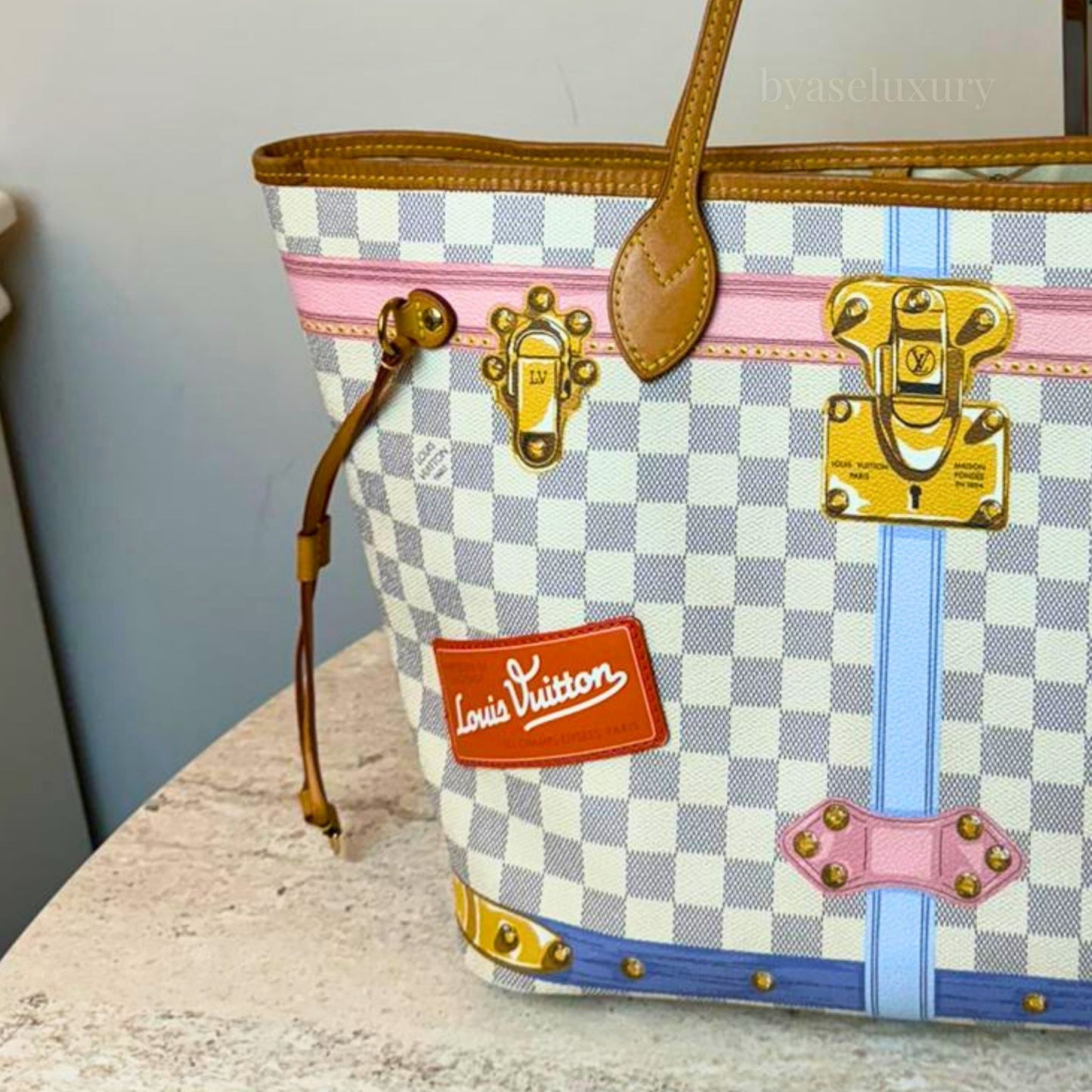 Louis Vuitton Neverfull MM Summer Trunks Damier Azur Limited Edition Çanta – Pre-Owned