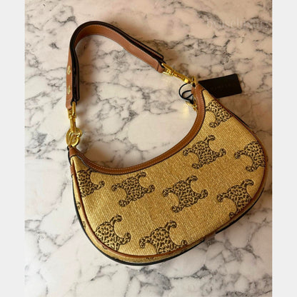 Celine Triomphe Ava Strap Medium Çanta