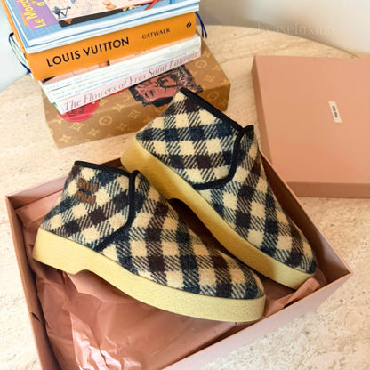 Miu Miu Ekose Desenli Yün Karışımlı Bot | 38 Numara